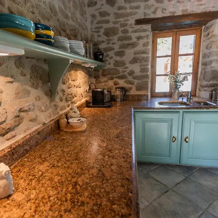 Holiday home Le Pigeonnier De Villefloure