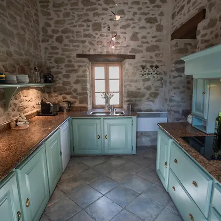 Le Pigeonnier De Villefloure * Montreal (Aude)