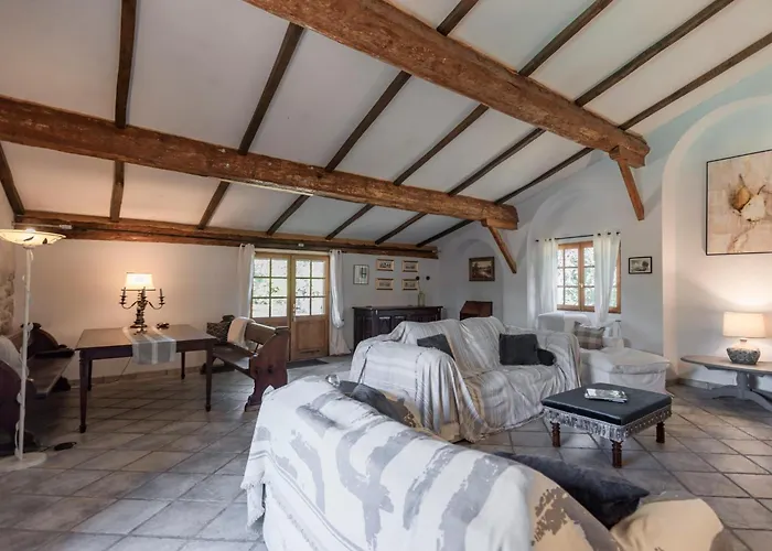 Le Pigeonnier De Villefloure Ferienhaus Montréal